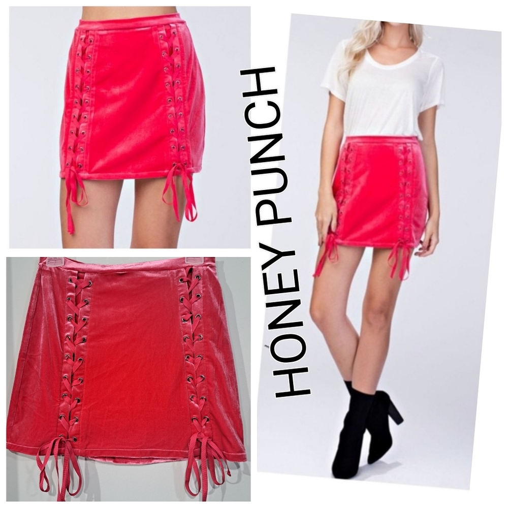 HONEY PUNCH           Lace Up Soft Velvet Pink mini Skirt size S